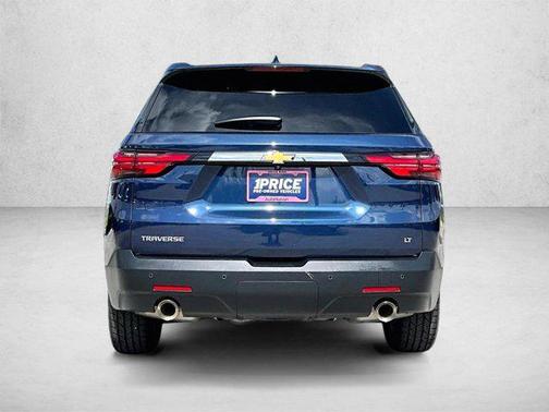 Northsky Blue Metallic 2023 Chevrolet Traverse LT Cloth