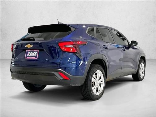 Blue Glow Metallic 2024 Chevrolet Trax LS