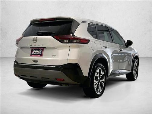 Brilliant Silver Metallic 2022 Nissan Rogue SV