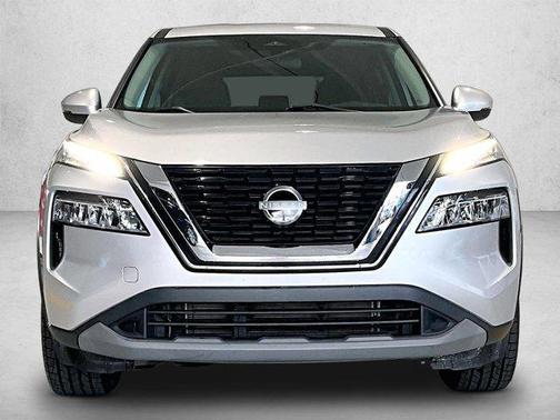 Brilliant Silver Metallic 2022 Nissan Rogue SV