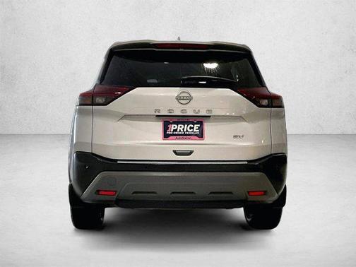 Brilliant Silver Metallic 2022 Nissan Rogue SV