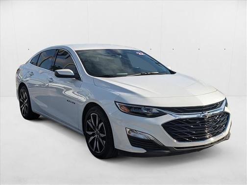 2022 Chevrolet Malibu FWD RS