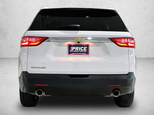 Summit White 2021 Chevrolet Traverse LS