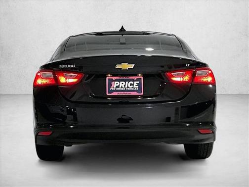 Mosaic Black Metallic 2023 Chevrolet Malibu FWD 1LT