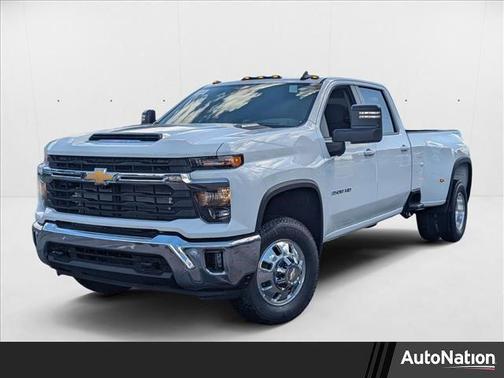 2025 Chevrolet Silverado 3500 LT