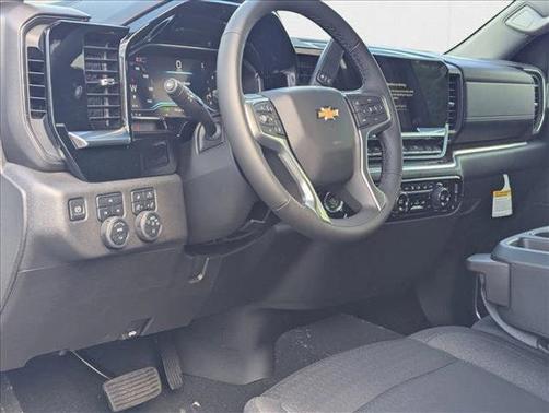 2025 Chevrolet Silverado 3500 LT
