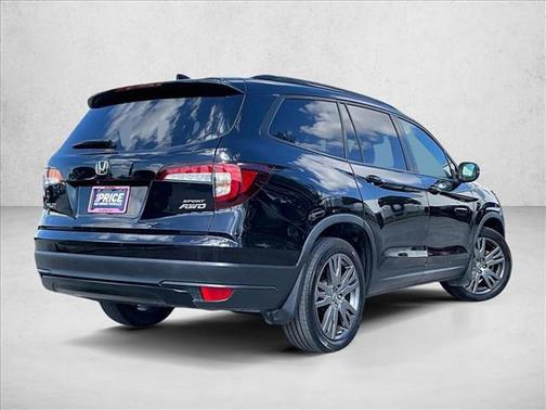 2022 Honda Pilot AWD Sport