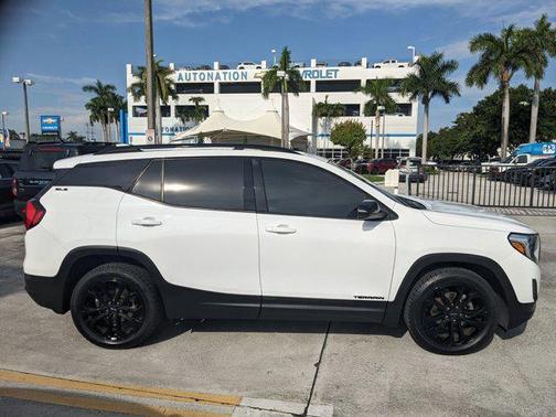 2020 GMC Terrain SLE