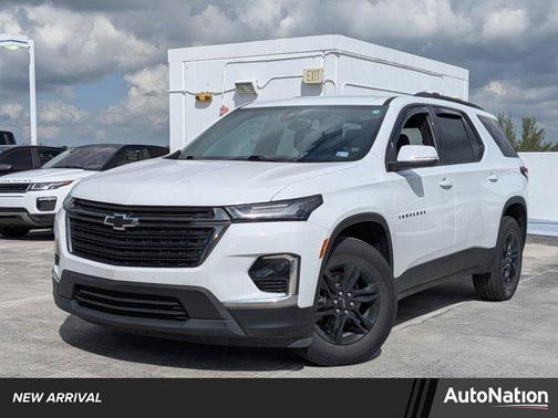 2022 Chevrolet Traverse LT Cloth