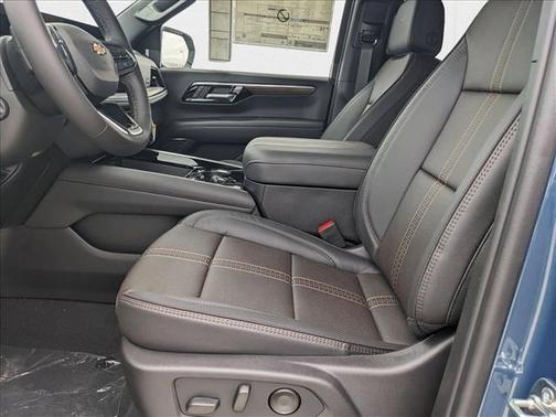 2025 Chevrolet Suburban 2WD High Country
