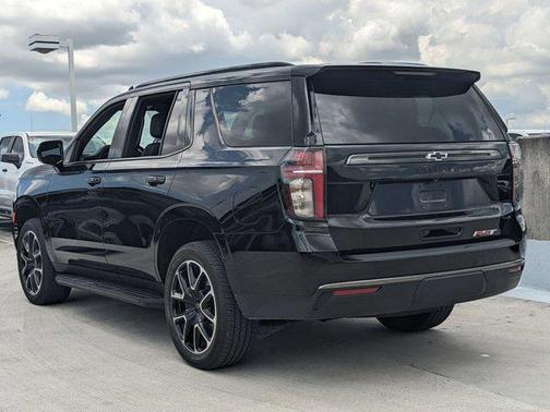 2022 Chevrolet Tahoe 4WD RST