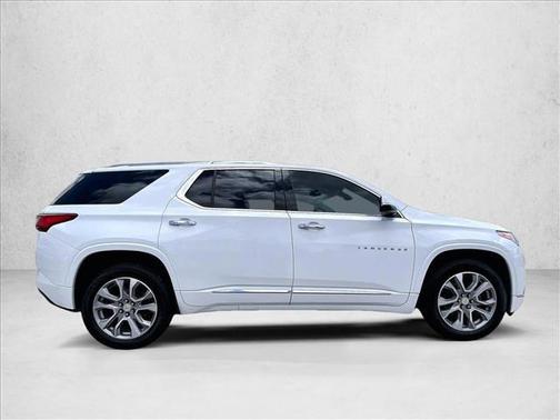 Summit White 2020 Chevrolet Traverse Premier