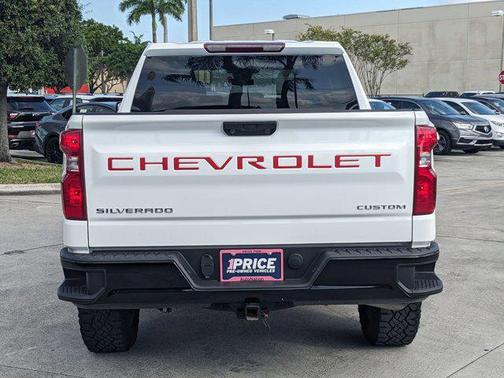 2023 Chevrolet Silverado 1500 Custom Trail Boss