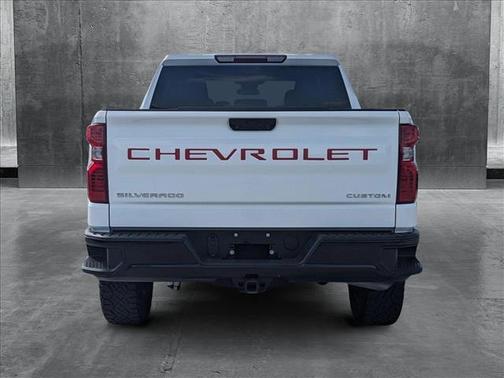 2023 Chevrolet Silverado 1500 Custom Trail Boss
