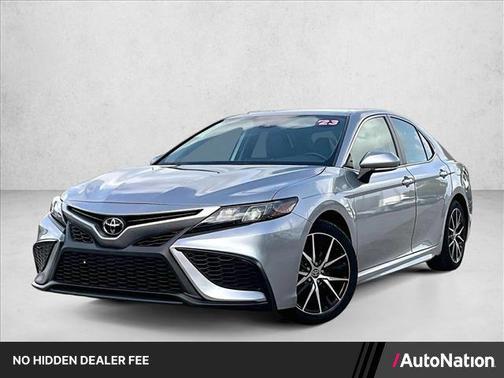 Celestial Silver Metallic 2023 Toyota Camry SE