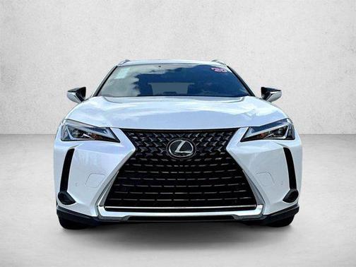 Eminent White Pearl 2020 Lexus UX 200 Base