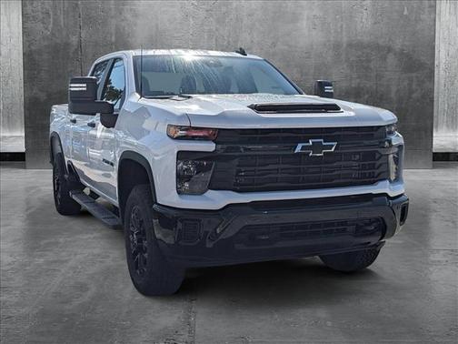 2025 Chevrolet Silverado 2500 Custom