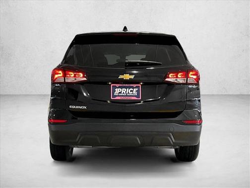 Mosaic Black Metallic 2024 Chevrolet Equinox LS