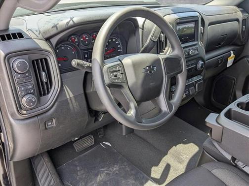 2025 Chevrolet Silverado 2500 Custom