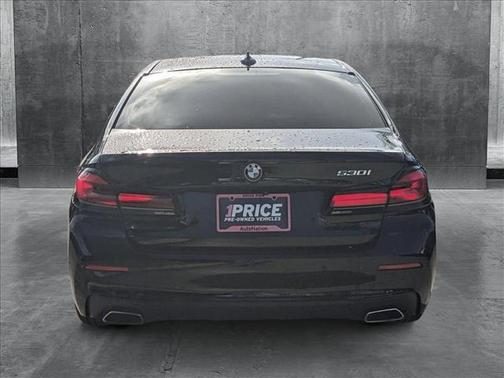 2022 BMW 530 i