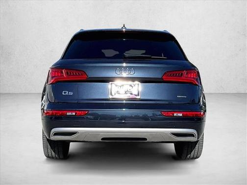 2019 Audi Q5 2.0T Premium Plus