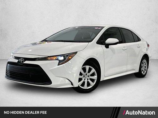 Ice Cap 2024 Toyota Corolla LE