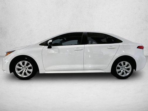 Ice Cap 2024 Toyota Corolla LE
