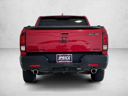 Radiant Red Metallic II 2021 Honda Ridgeline RTL
