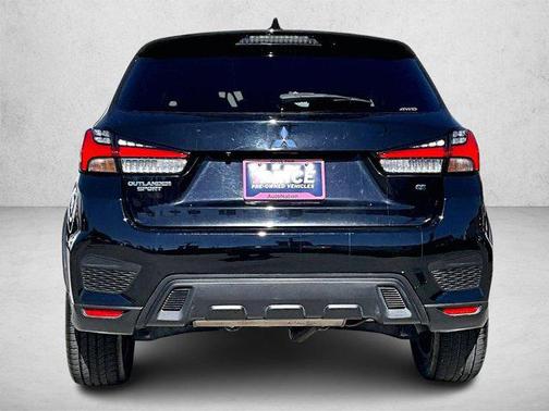 2022 Mitsubishi Outlander Sport SE
