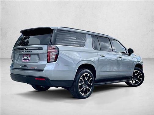 2023 Chevrolet Suburban RST