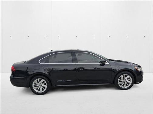 2018 Volkswagen Passat 2.0T SE