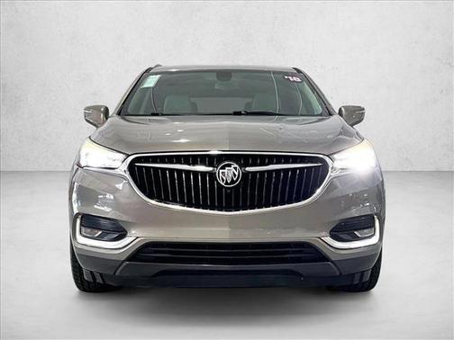 Pepperdust Metallic 2018 Buick Enclave Essence