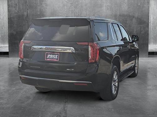 2022 GMC Yukon SLT