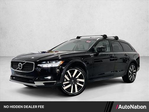 Onyx Black Metallic 2025 Volvo V90 Cross Country Plus, B6 AWD Gas (mild hybrid)