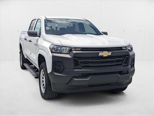2025 Chevrolet Colorado WT