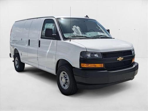 2025 Chevrolet Express 2500 RWD 2500 Regular Wheelbase WT