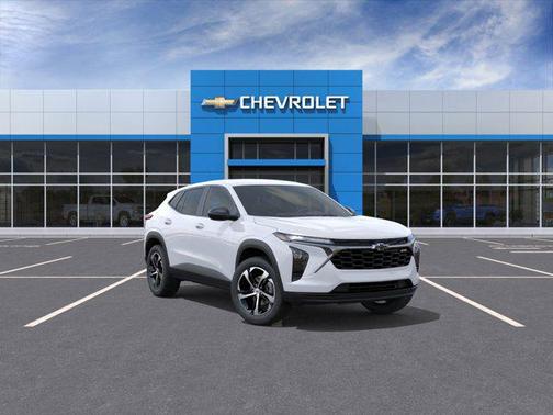 Summit White 2026 Chevrolet Trax FWD 1RS