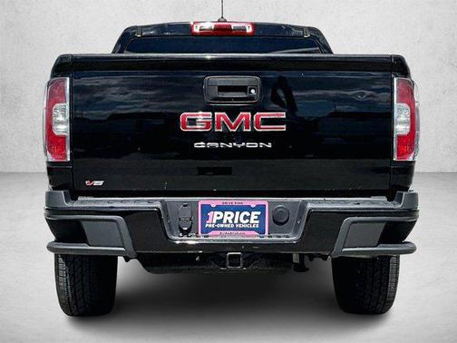 2022 GMC Canyon Elevation Standard