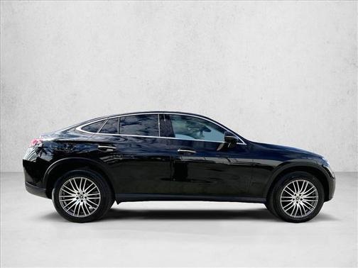 2025 Mercedes-Benz GLC 300 4MATIC Coupe