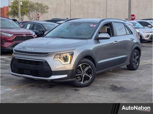 2023 Kia Niro EX