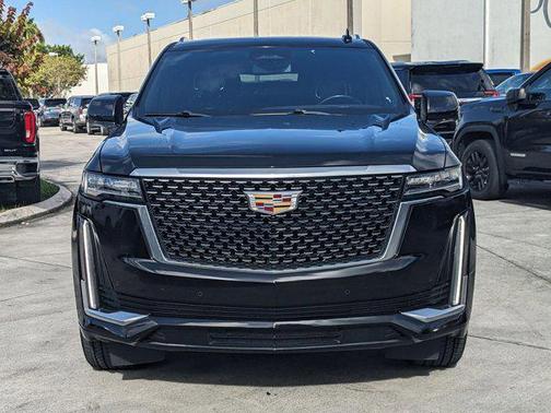 2023 Cadillac Escalade ESV Luxury
