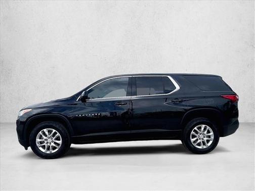 Mosaic Black Metallic 2020 Chevrolet Traverse LS