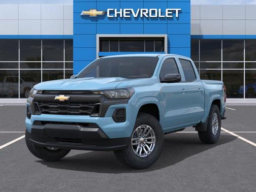 Snowdrift Metallic 2026 Chevrolet Colorado LT