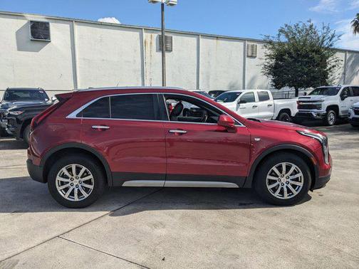 2019 Cadillac XT4 Premium Luxury