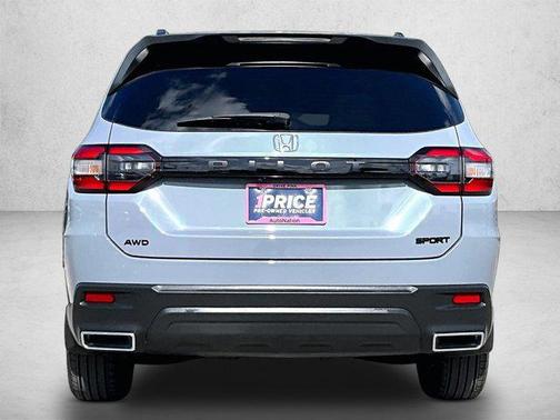 Sonic Gray Pearl 2025 Honda Pilot Sport