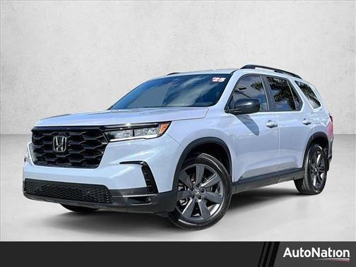 Sonic Gray Pearl 2025 Honda Pilot Sport