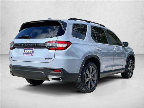 Sonic Gray Pearl 2025 Honda Pilot Sport