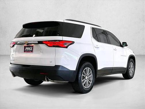 Summit White 2023 Chevrolet Traverse LT Cloth