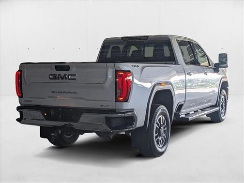 2022 GMC Sierra 2500 SLT