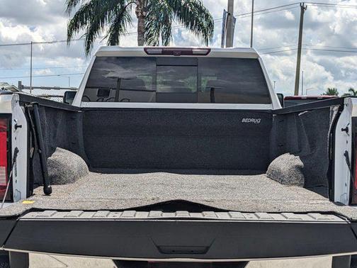 2022 GMC Sierra 2500 SLT